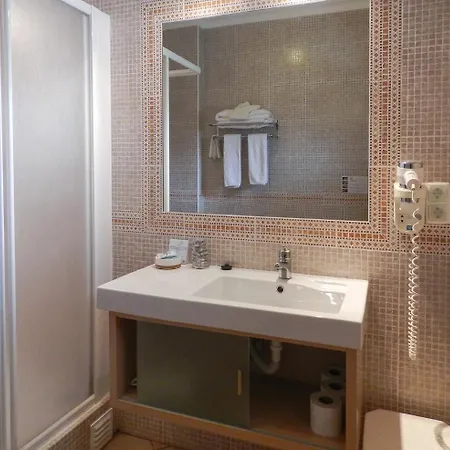 ゲストハウス Residencia Julio サグレス